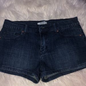 Women’s shorts